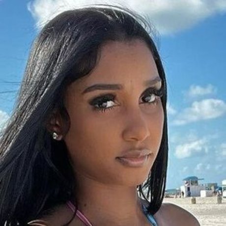 Bernice Burgos perfekte xxx bild