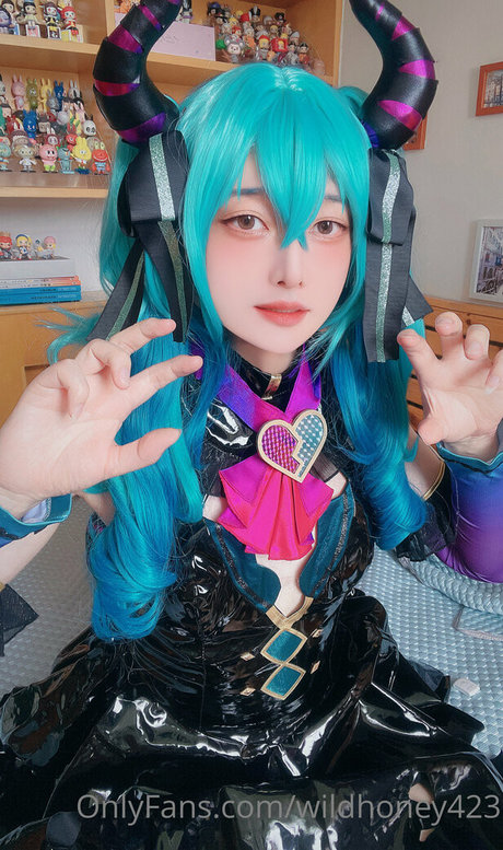 Wildhoney423 kunst pornostar archiv