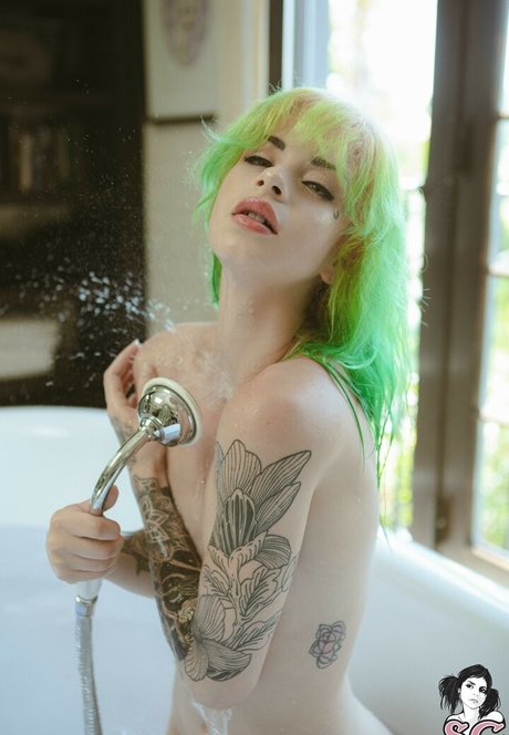 Kuroha sexy kunst fotos