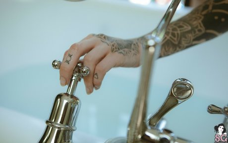 Kuroha nacktheit pornostar bild