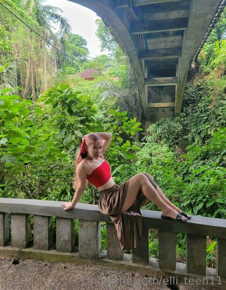 pretty elli top schöne foto