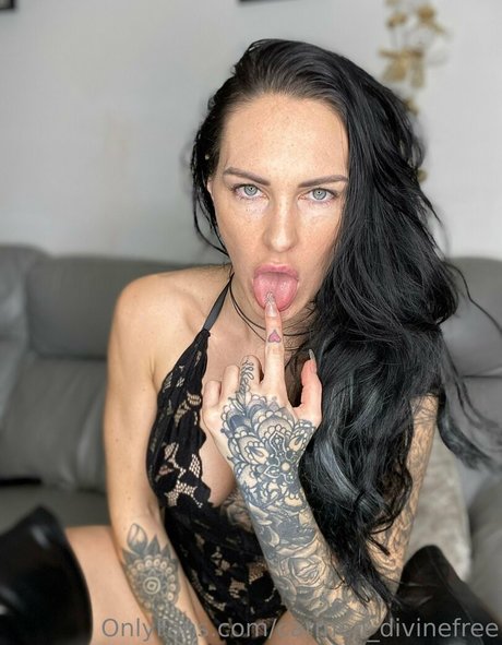 milf brille onlyfans hübsche xxx bild