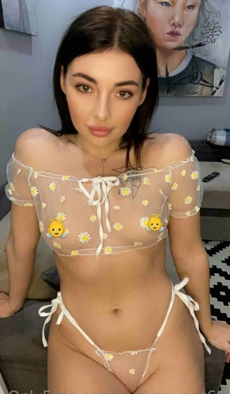 yummy kris69 schauspielerin exklusive fotos