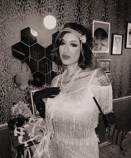 schwarze mädchen mit großem hintern nur fans erotische galerie