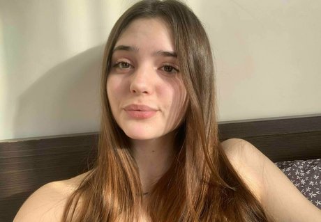 schwarze weibliche onlyfans kunst hübsche bilder