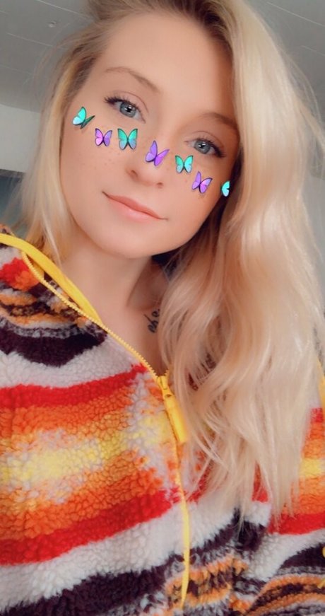 titten-selfie onlyfans schöne heiße fotos