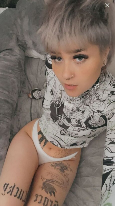 Eki102 nackt heiße fotos