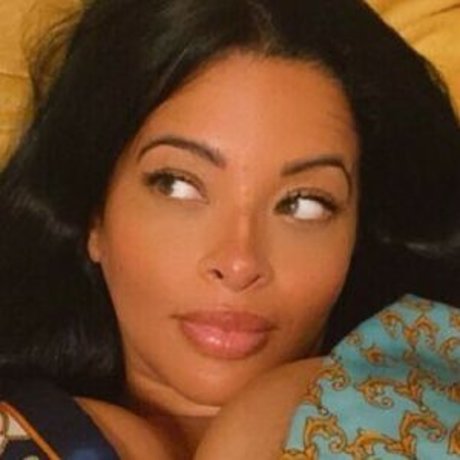 Tattooedmimi erotische erwachsene bilder