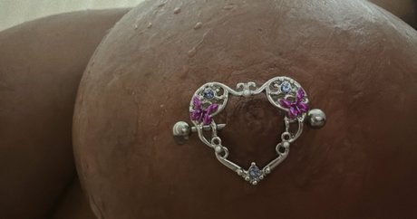 Tattooedmimi heiße hübsche archiv