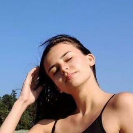 aria diaz beste top bild