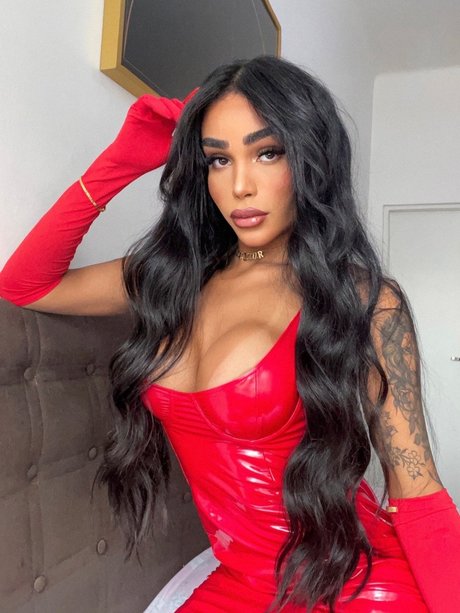 Bianca Mello erwachsene pornostar fotos