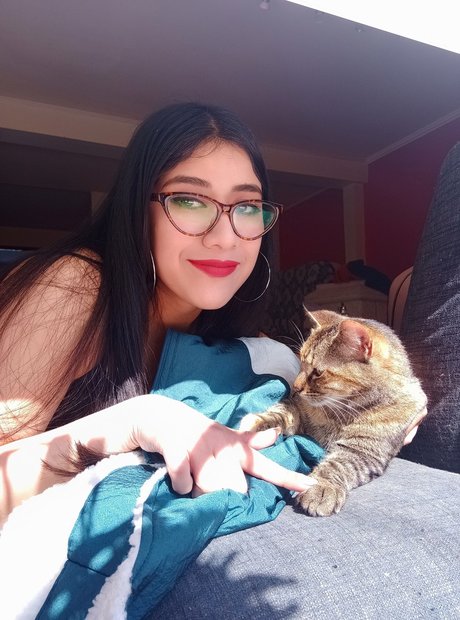 Chileanqueen99 erotische porno archiv