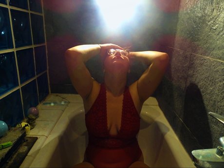 Coral Lawson beste nackte bilder