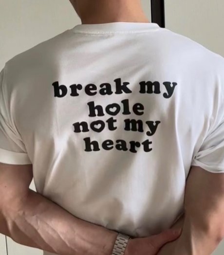 Ezekiel Callucci erwachsene schöne fotos