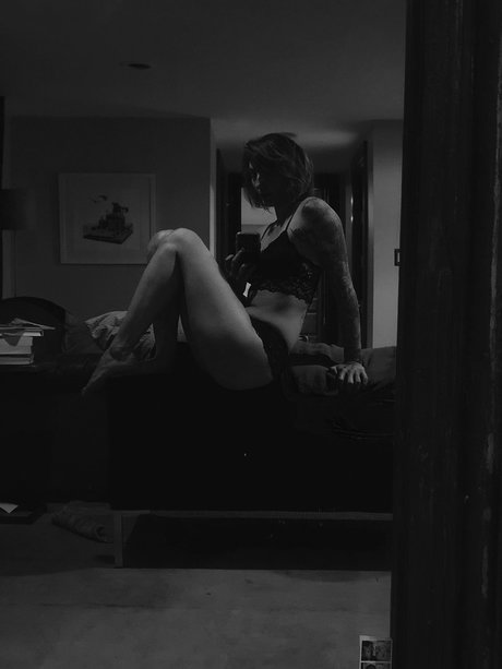 _Proziumlove_ sexy exklusive bild