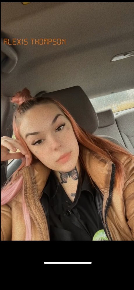 Get wet with lexx_ xxx pornografische foto