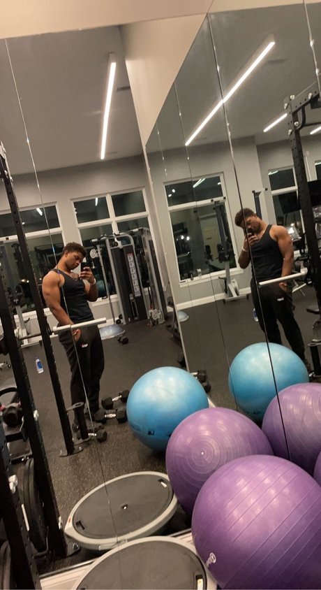 Dee Black model erotische archiv