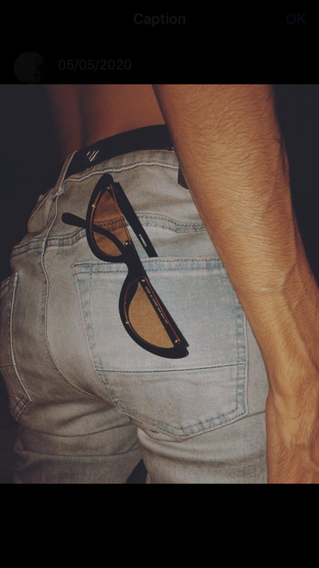 PYTSAILOR xxx akt bild