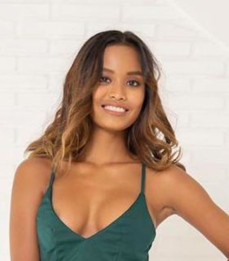 Putri Cinta s Closet heiße schöne galerie