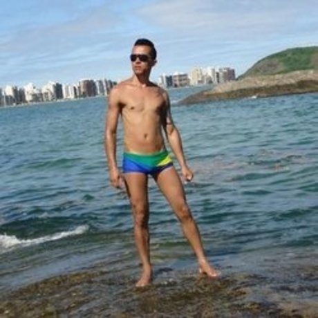 Edmilson Lord Edy_ kostenlose pornografische foto