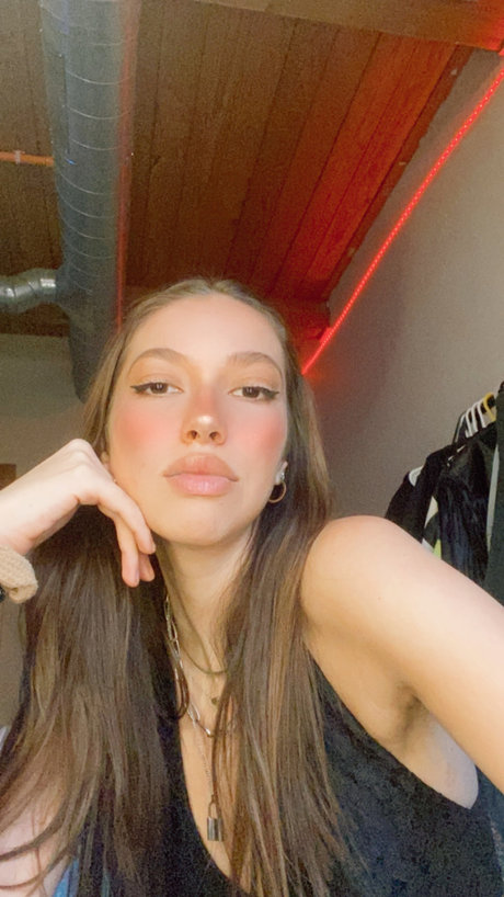 Quinn Cummingham nackt bild