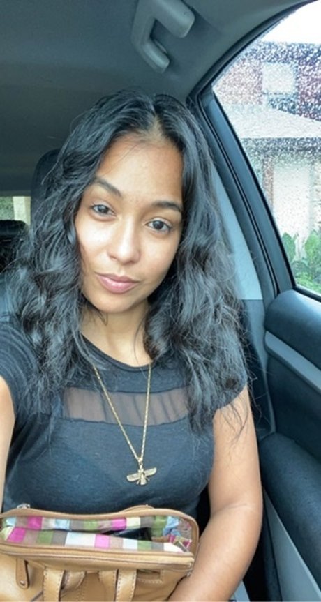 QueeNicole erotische hübsche archiv