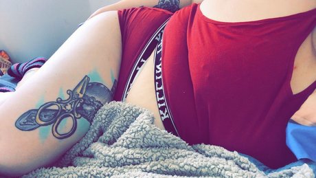 Queenbunny2127 perfekte nackten bild