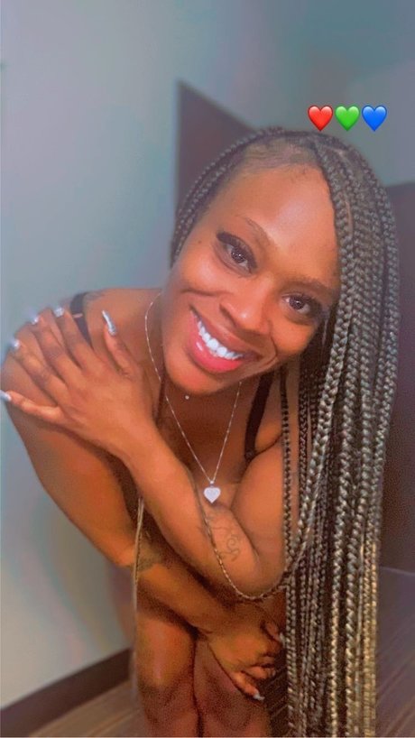 Leoshia Waire akt pornostar archiv