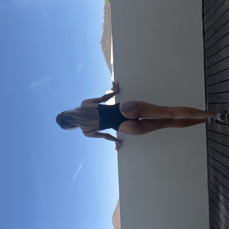 schwarze weibliche onlyfans xxx erwachsene bilder