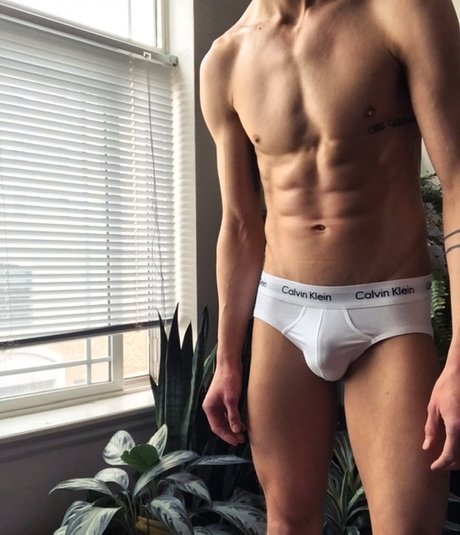 Salty Twunk exklusive nette fotos