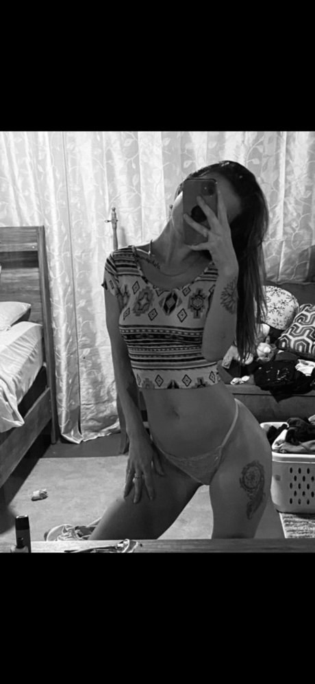 Rain Rylee pornostar hd archiv