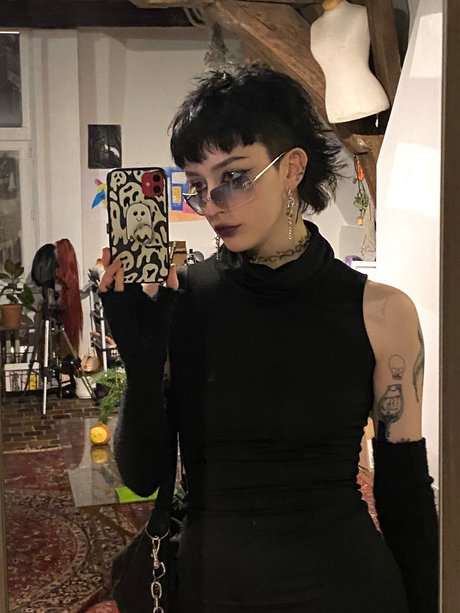 Ragebody model sexy bilder