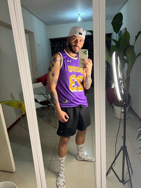 Ractmorbo nacktheit pornographische foto