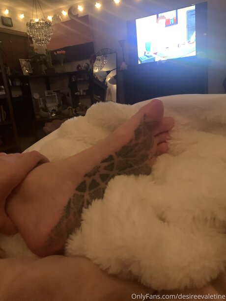 DollFaceDesy sexy pornostar bilder