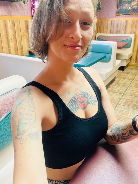 Dizzi Dizzle model sex archiv