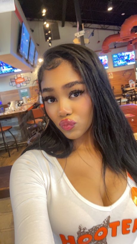 Evie Belle_ exklusive nacktheit bilder