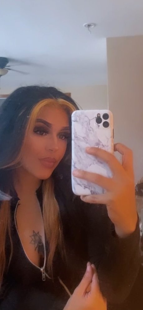 Prada_ schauspielerin kunst foto