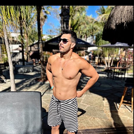 Renato Ribeiro xxx erotische bilder