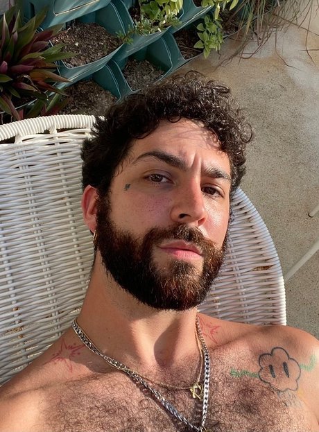 Remy Duran erotische nackte archiv