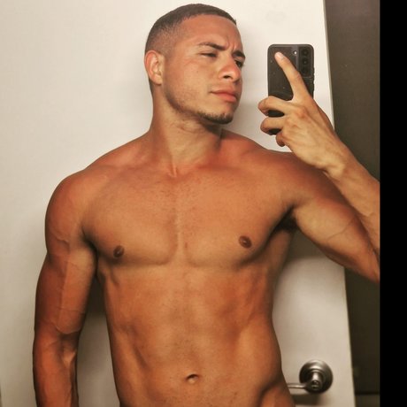 reikxxl pornographische pornostar foto