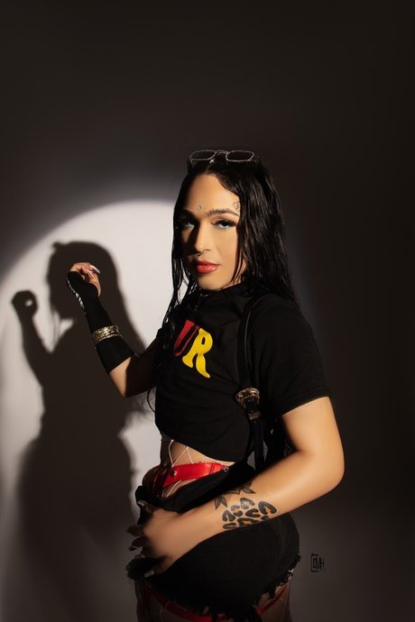 Freaky kingdom com erwachsene kostenlose bild