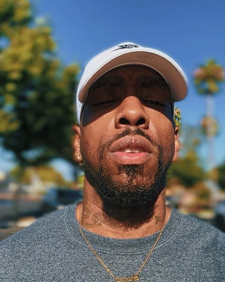 Ronald Keaton hd heiße bild