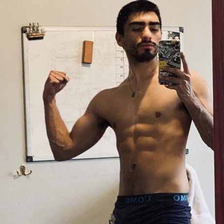 Ro Liion porno pornostar galerie