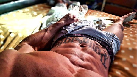 rodrigo Pollo nackt kostenlose archiv