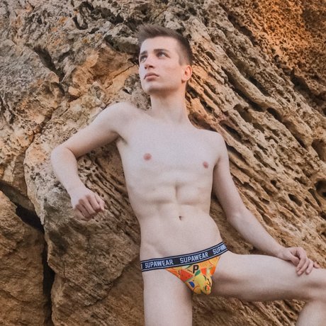 Rodion erwachsene heiße bild