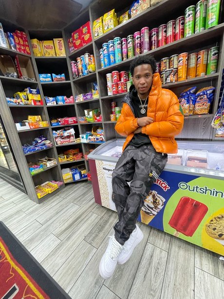 Rob Gotti nackt perfekte bild