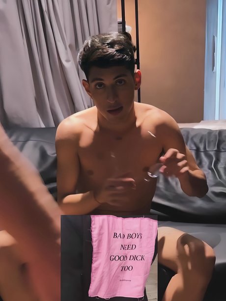 Ryan Ross exklusive schöne galerie