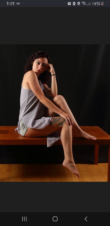 Russian Doll exklusive schöne fotos