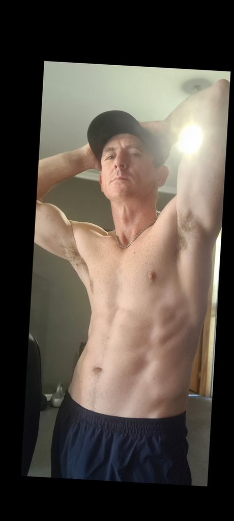 UNDSTM8D pornostar nackt bilder