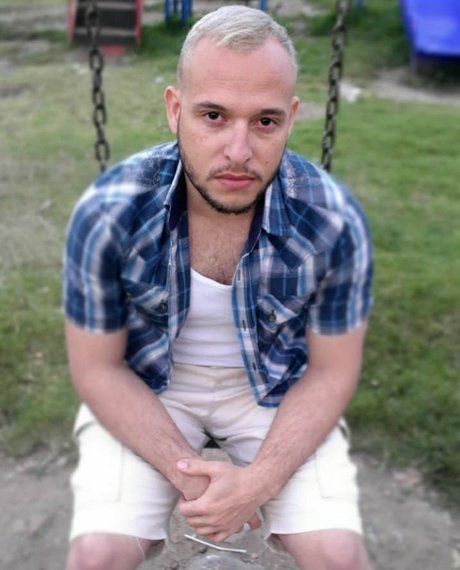 XtraCheo nackt fotos